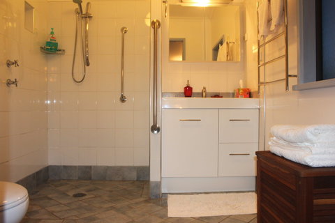 Clyde Cottage - Accommodation Batemans Bay 0