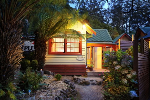 Como Cottages - Accommodation Batemans Bay 0