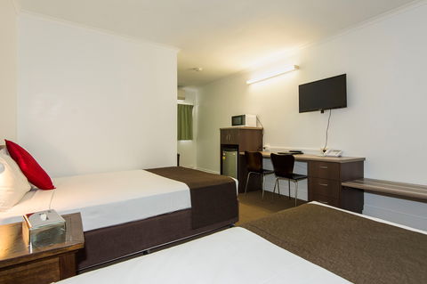 Coral Sands Motel - Accommodation Batemans Bay 0