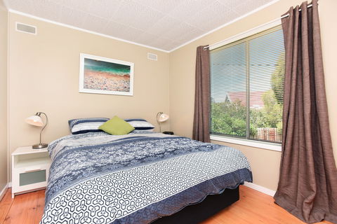 Crows Nest - Accommodation Batemans Bay 2
