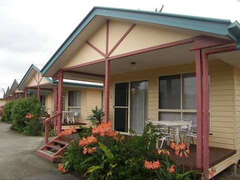 Dolphin Sands Holiday Villas - Accommodation Batemans Bay 0