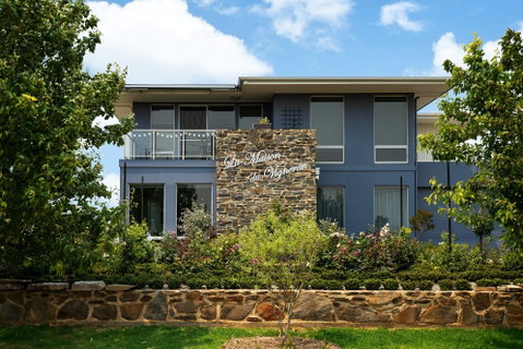 La Maison Du Vigneron B&B & Special Ocassion Dining - Accommodation Batemans Bay 1