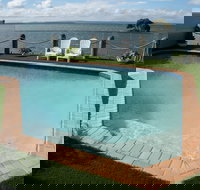 Moreton Bay Beach Lodge - Accommodation Batemans Bay