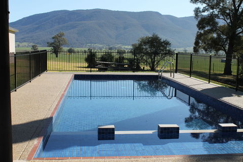 Mountain View Motel Corryong - Accommodation Batemans Bay 1