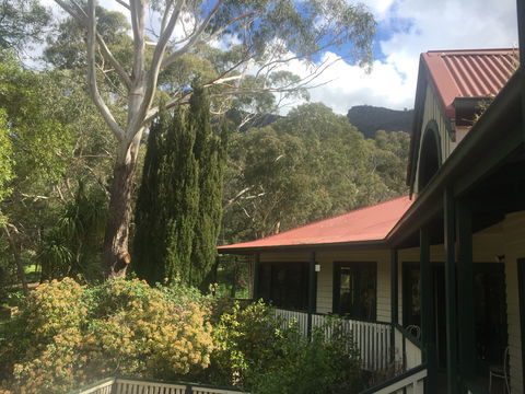 Mountain Grand Halls Gap - Accommodation Batemans Bay 1