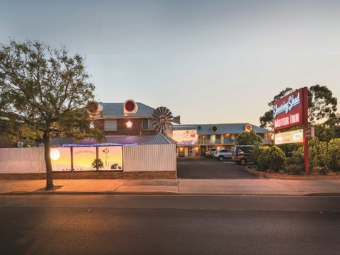 Shearing Shed Motor Inn - Open - Accommodation Batemans Bay 0