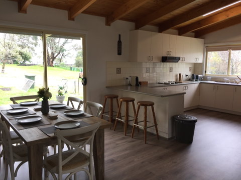 Swagman Homestead At Stockman's Ridge Wines - Accommodation Batemans Bay 2