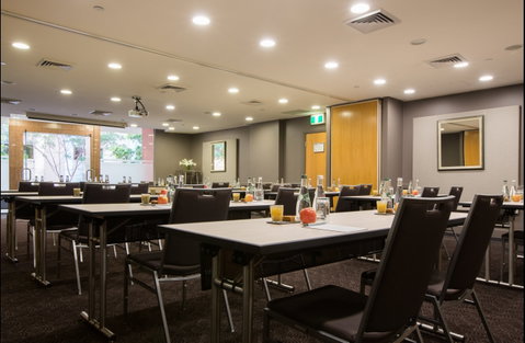 The Sebel Quay West Suites Sydney - Accommodation Batemans Bay 1