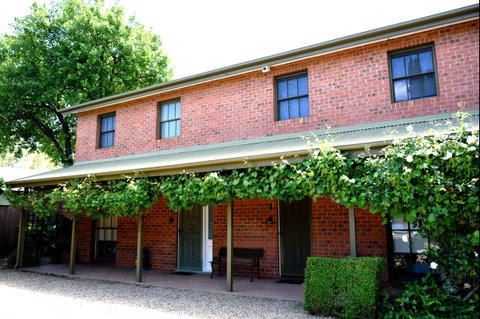 Wagga Riverside Apartments - Accommodation Batemans Bay 0