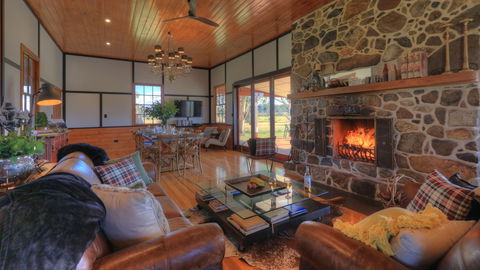 Waterloo Station - Accommodation Batemans Bay 1