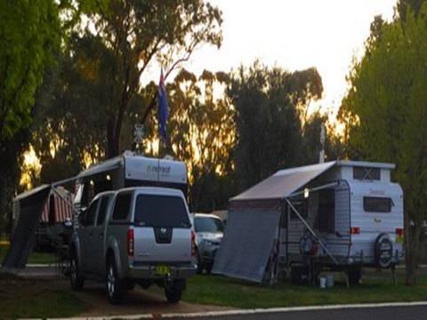 Westview Caravan Park - Open For Essential Travel Only - Accommodation Batemans Bay 2