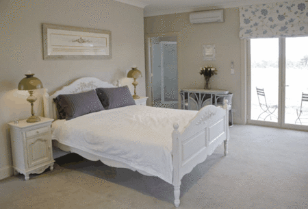 Myan Breezes Guesthouse - Accommodation Batemans Bay