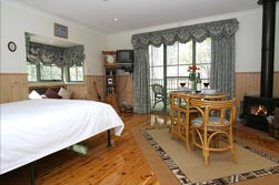 Eagle Hammer Cottages - Accommodation Batemans Bay 2