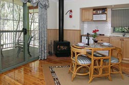 Eagle Hammer Cottages - Accommodation Batemans Bay 5