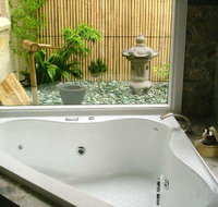 The Gatehouse at Villa Raedward - Accommodation Batemans Bay