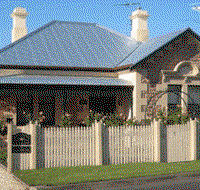 Mackenzie's on Jardine - Accommodation Batemans Bay