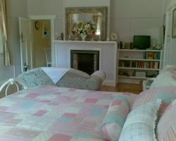 Luscombe Lodge B And B - Accommodation Batemans Bay 1