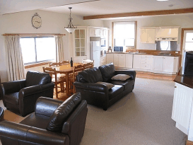 Gladstone TAS Accommodation Batemans Bay