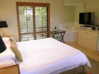 The Beach House At Bayside - Accommodation Batemans Bay 1