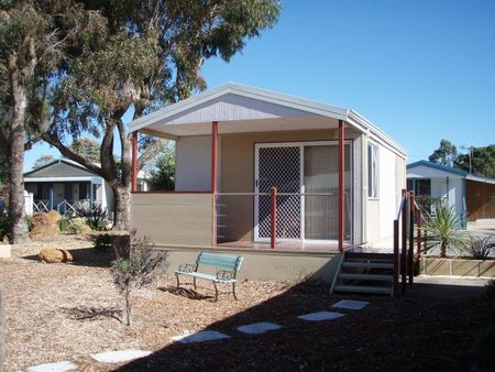 Albany Holiday Park - Accommodation Batemans Bay 2