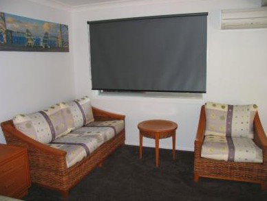 Next Yamba Norfolk Motel - Accommodation Batemans Bay 3