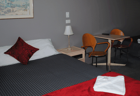 Tea Gardens Hotel Motel - Accommodation Batemans Bay 3