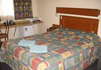 Country Motor Inn Singleton - Accommodation Batemans Bay 2