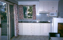 Carinya Cabins & Caravan Park - Accommodation Batemans Bay 1