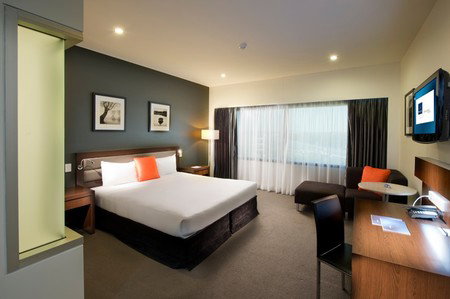 Novotel Brisbane Airport Hotel - Accommodation Batemans Bay 2