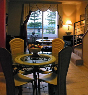 The Castlereagh 4 - Accommodation Batemans Bay 1