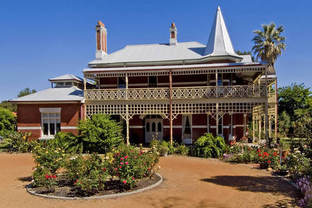 Lockridge WA Accommodation Batemans Bay