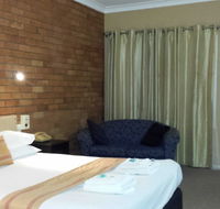AA Hilldrop Motor Inn - Accommodation Batemans Bay
