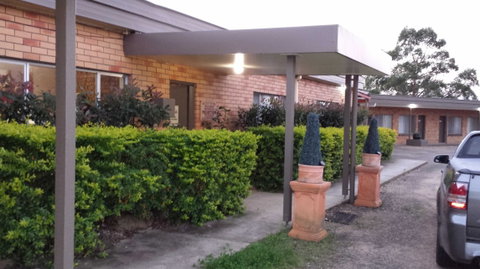 AA Hilldrop Motor Inn - Accommodation Batemans Bay 1