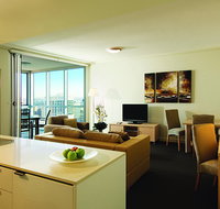 Oaks Festival Towers - Accommodation Batemans Bay