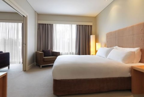 Crowne Plaza Hunter Valley - Accommodation Batemans Bay 0