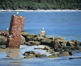 Whalers Beach - Accommodation Batemans Bay 0