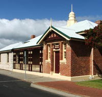 Artgeo Cultural Complex - Old Courthouse - Accommodation Batemans Bay