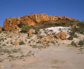 Meekatharra WA Accommodation Batemans Bay