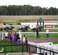 Pinjarra Race Club - Accommodation Batemans Bay