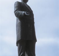 Piesse Memorial Statue - Accommodation Batemans Bay