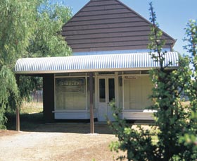 Koomberkine WA Accommodation Batemans Bay