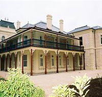Auchendarroch House and Wallis Tavern - Accommodation Batemans Bay