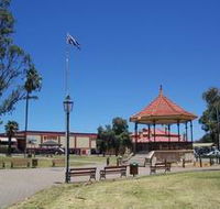 Gladstone Square - Accommodation Batemans Bay