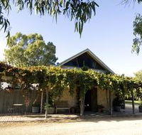 Lake Breeze Wines - Accommodation Batemans Bay