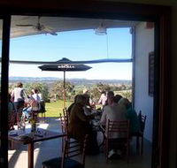 Tenafeate Creek Wines - Accommodation Batemans Bay