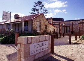 Hollick Winery And Restaurant - Accommodation Batemans Bay 0