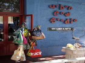 Urban Cow Studio - Accommodation Batemans Bay 0