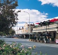 Hutt Street - Accommodation Batemans Bay