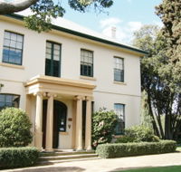 Franklin House - Accommodation Batemans Bay