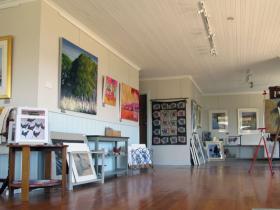 Tamar Valley Art Shack - Accommodation Batemans Bay 0